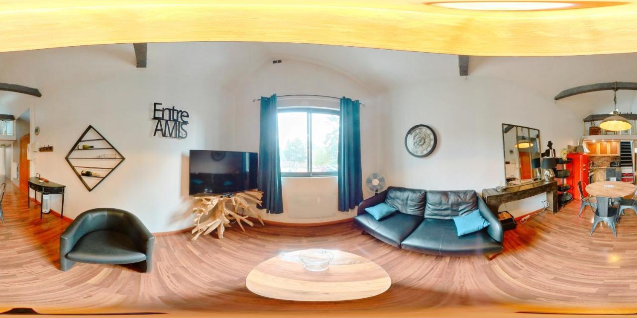 ฌีต ลา ฟิลาตูร์ Apartment แซ็ง-ก็องแต็ง ภายนอก รูปภาพ